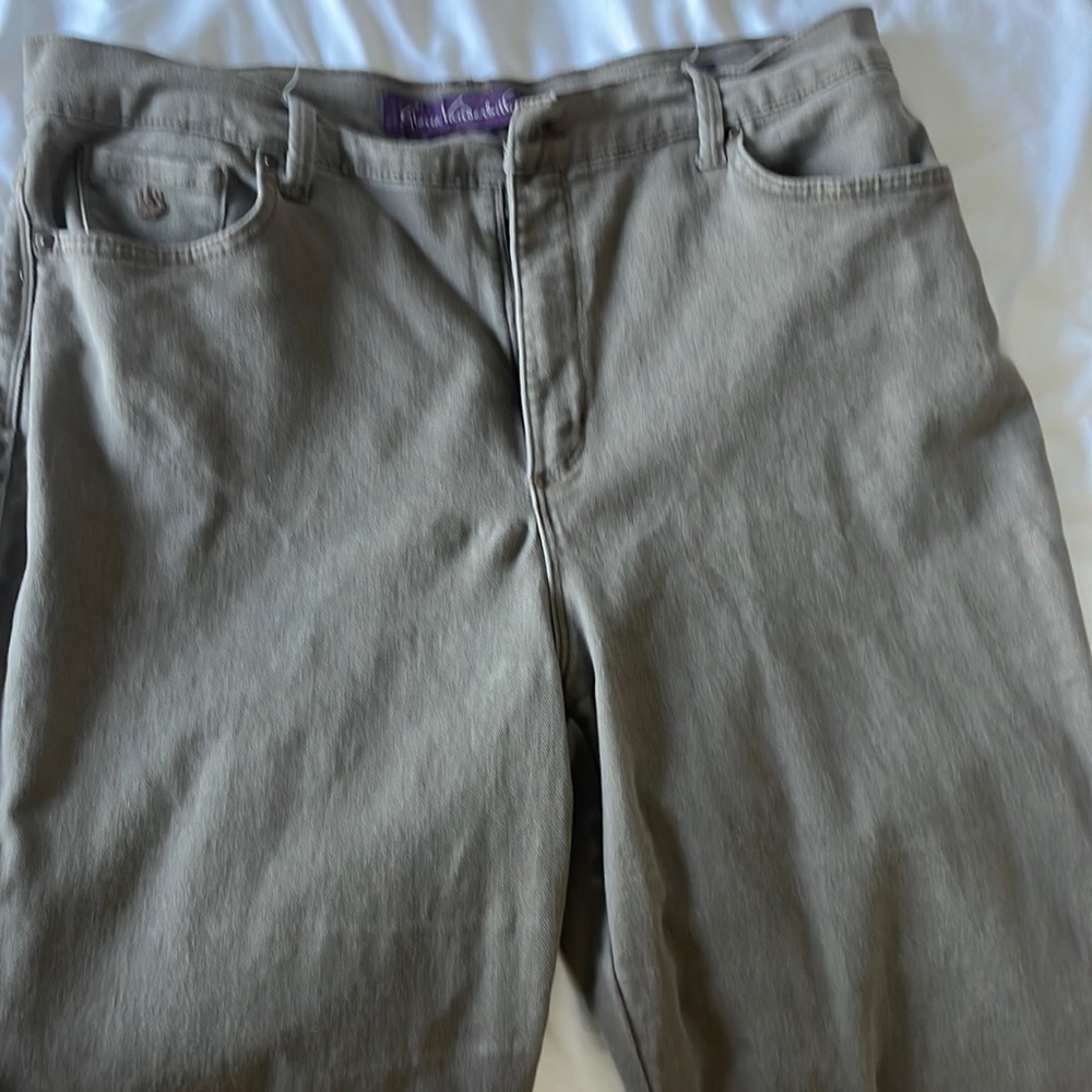 Woman’s pants